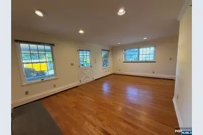 26 Milton Street, Cresskill, NJ 07626 - Photo 3