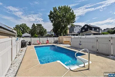 341 Grove Street, East Rutherford, NJ 07073 - Photo 25