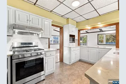 63 Washington Avenue, Maywood, NJ 07607 - Photo 11