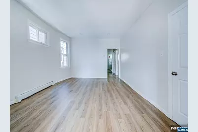 193 Clerk Street, Jersey City, NJ 07305 - Photo 13