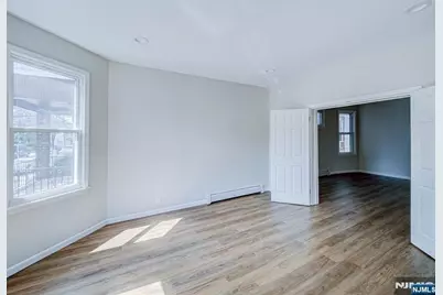 193 Clerk Street, Jersey City, NJ 07305 - Photo 17