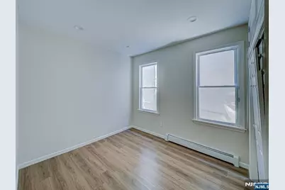193 Clerk Street, Jersey City, NJ 07305 - Photo 7