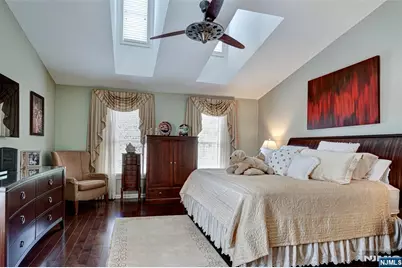 312 Wilshire Drive 3013 #3013, Nutley, NJ 07110 - Photo 17