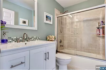312 Wilshire Drive 3013 #3013, Nutley, NJ 07110 - Photo 13