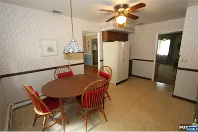 10 Bayberry Drive, Montvale, NJ 07645 - Photo 9
