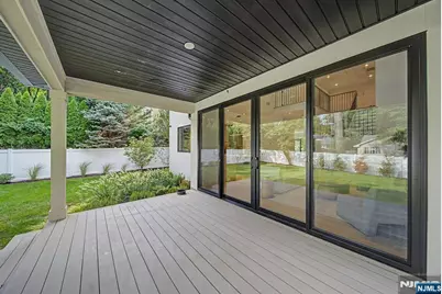 66 Jefferson Avenue, Tenafly, NJ 07670 - Photo 47