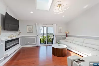 6501 Liberty Avenue F5 #F5, North Bergen, NJ 07047 - Photo 1