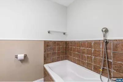 194 Christie Heights Street, Leonia, NJ 07605 - Photo 31