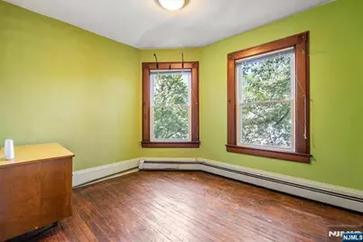 194 Christie Heights Street, Leonia, NJ 07605 - Photo 23
