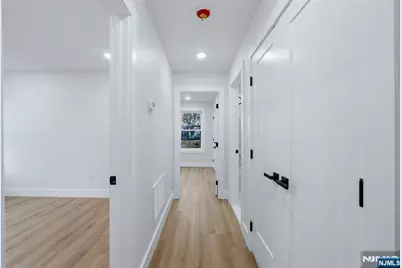 92 Speedway Avenue, Newark, NJ 07106 - Photo 39