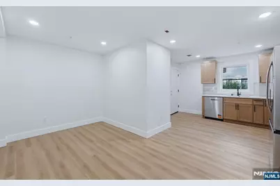 92 Speedway Avenue, Newark, NJ 07106 - Photo 37