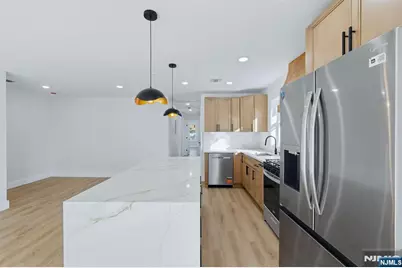 92 Speedway Avenue, Newark, NJ 07106 - Photo 21