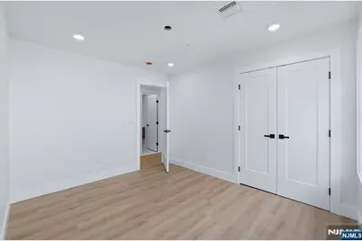 92 Speedway Avenue, Newark, NJ 07106 - Photo 15