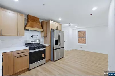 92 Speedway Avenue, Newark, NJ 07106 - Photo 33