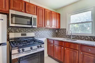 138 Lincoln Street B4, Montclair, NJ 07042 - Photo 11