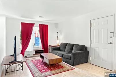 272 Walnut Street 5D #5D, Newark, NJ 07105 - Photo 3