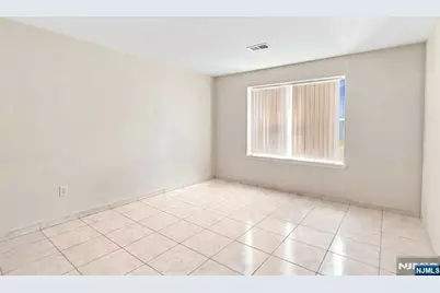 272 Walnut Street 5D #5D, Newark, NJ 07105 - Photo 7