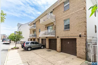 272 Walnut Street 5D #5D, Newark, NJ 07105 - Photo 15
