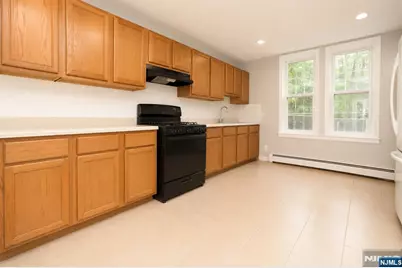 444 S 19th Street, Newark, NJ 07103 - Photo 3