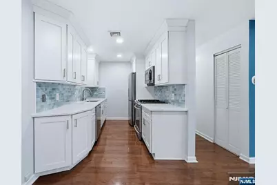253 Park Avenue 305 #305, Rutherford, NJ 07070 - Photo 5