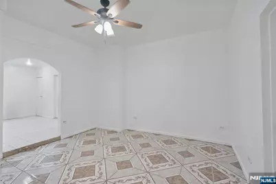 303 43rd Street, Union City, NJ 07087 - Photo 9