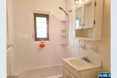 25 Blue Hill Road, Clifton, NJ 07013 - Photo 5