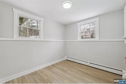 512 N Lake Shore Drive, West Milford, NJ 07421 - Photo 29