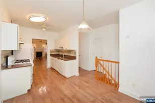 215 Stratford Dr, Nutley, NJ 07110 - Photo 7