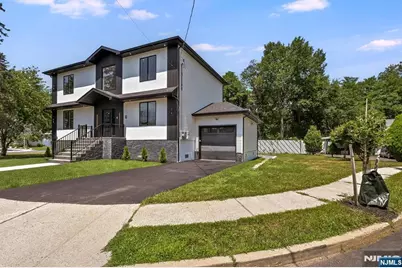 6 Patton Court, Rochelle Park Township, NJ 07662 - Photo 3