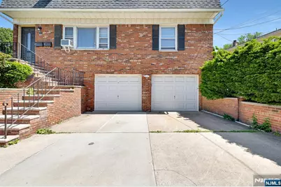 31 Marginal Road, Rutherford, NJ 07070 - Photo 3