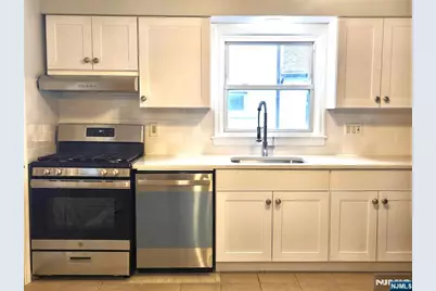 113 Grove Street, Tenafly, NJ 07670 - Photo 7