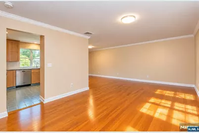 175 Riverdale Street, Hillsdale, NJ 07642 - Photo 7