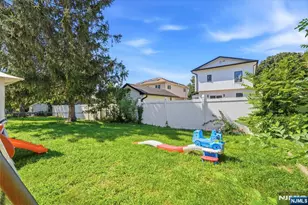 9-06 6th St, Fair Lawn, NJ 07410 - Photo 27