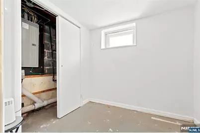 9-06 6th Street, Fair Lawn, NJ 07410 - Photo 23
