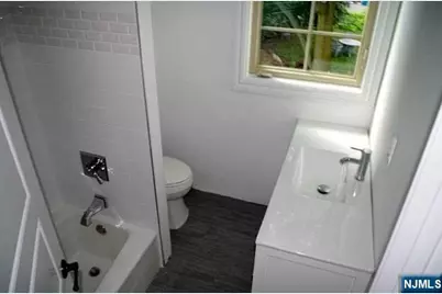 19 Dumont Avenue 2 #2, Clifton, NJ 07013 - Photo 13