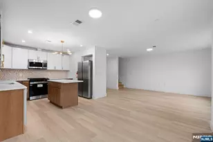 645 10th Street 1, Newark, NJ 07108 - Photo 13
