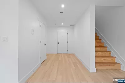 645 10th Street 1 #1, Newark, NJ 07108 - Photo 3