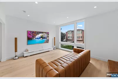 13 Lasher Lane, Edgewater, NJ 07020 - Photo 19