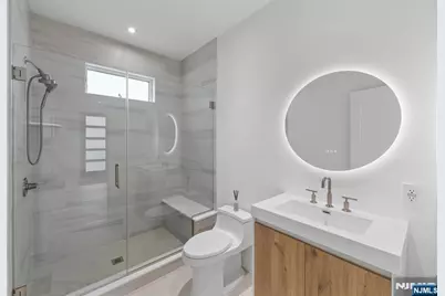 13 Lasher Lane, Edgewater, NJ 07020 - Photo 21