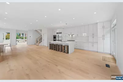 13 Lasher Lane, Edgewater, NJ 07020 - Photo 15