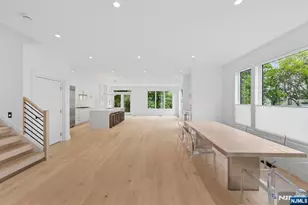 13 Lasher Ln, Edgewater, NJ 07020 - Photo 11