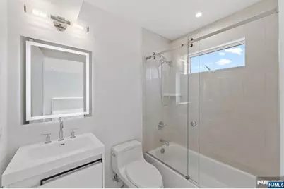 13 Lasher Lane, Edgewater, NJ 07020 - Photo 31