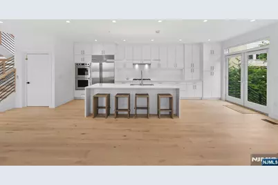 13 Lasher Lane, Edgewater, NJ 07020 - Photo 13