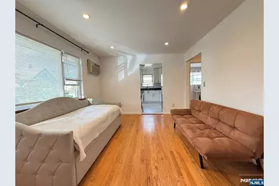 405 8th Street 2L #2L, Carlstadt, NJ 07072 - Photo 3