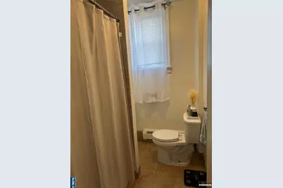 32-34 Halstead Street 2 #2, Kearny, NJ 07032 - Photo 5