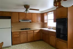43 Calicooneck Rd, South Hackensack Township, NJ 07606 - Photo 3