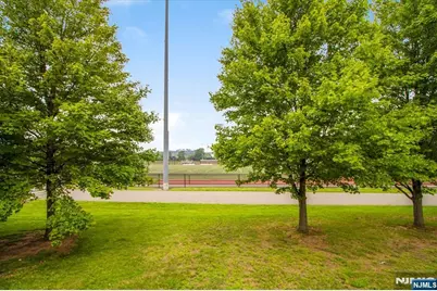 825 Riverside B202 #B202, Lyndhurst Township, NJ 07071 - Photo 23