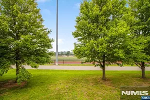 825 Riverside B202, Lyndhurst Township, NJ 07071 - Photo 23