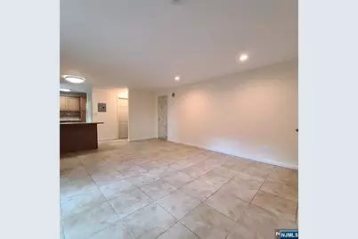 3 Hooks Lane, Edgewater, NJ 07020 - Photo 3