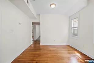 27 Triton Terrace, Newark, NJ 07104 - Photo 3